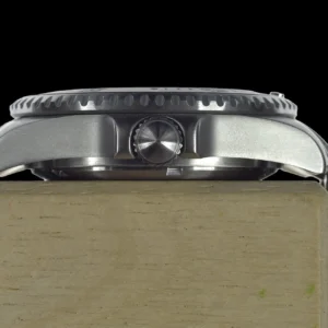 MWC 300m Militair Quartz Divers Horloge with Tritium GTLS and – Stalen armband