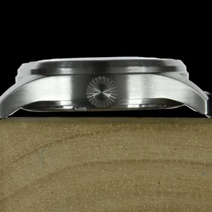 MWC Classic 40mm roestvrij staal Aviator Horloge with Hybrid Movement – Stalen armband